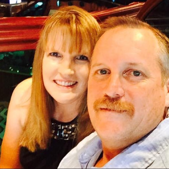 Meet your Posher, Stacy - Picture 1 of 2